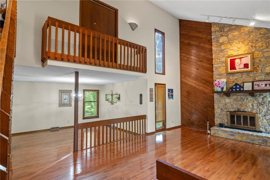 3144 Lakeview Circle