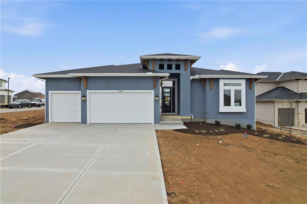 22005 W 99th Terrace