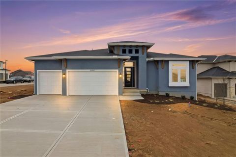 22005 W 99th Terrace Lenexa KS 66220