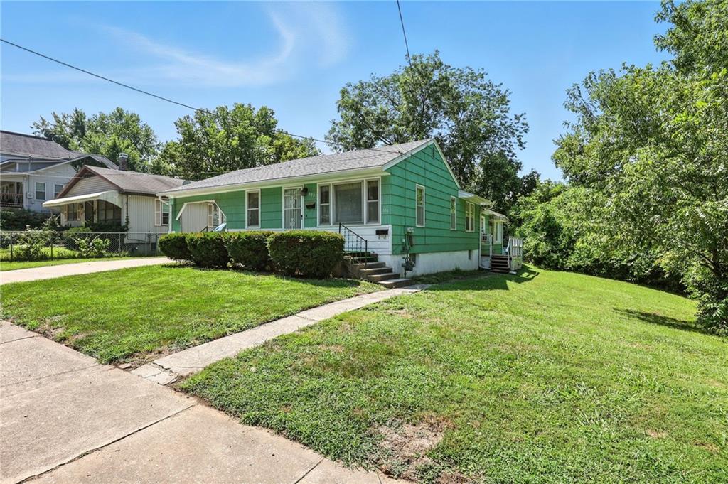 332 Bellefontaine Avenue