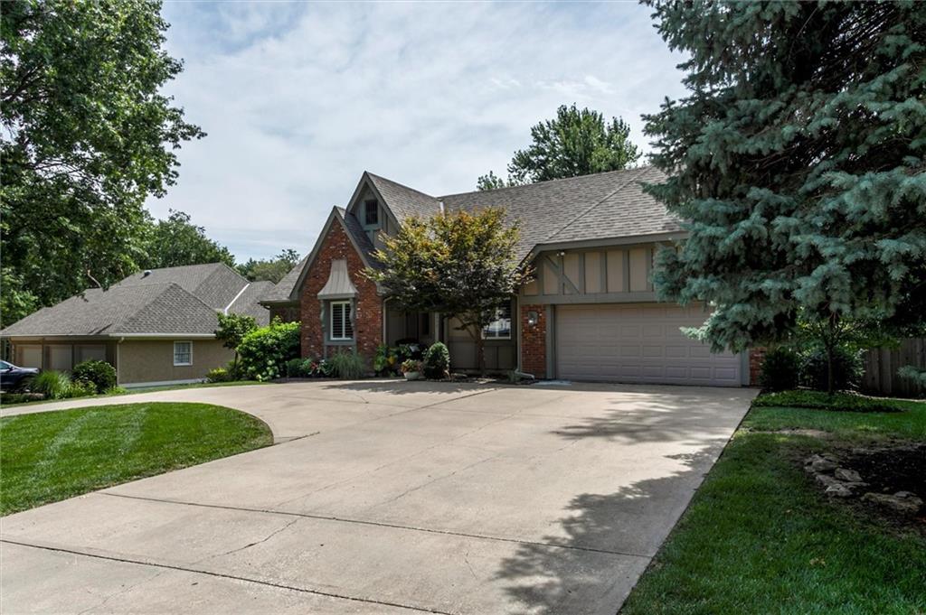 8011 W 114 Terrace