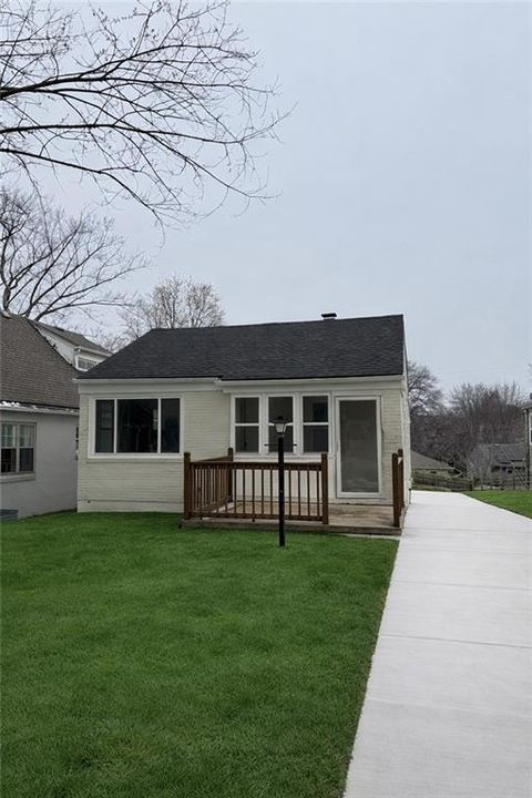 822 E 72nd Street Kansas City MO 64131