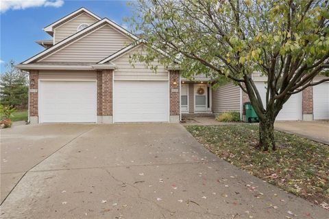 925 Peach Tree Lane, Lee\'s Summit, MO 64064 - MLS#: 2582011