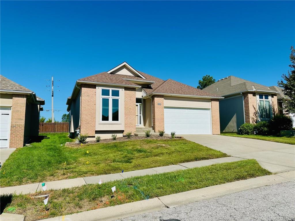 Photo of 1912 Carter Court, Liberty, MO 64068 (MLS # 2644140)