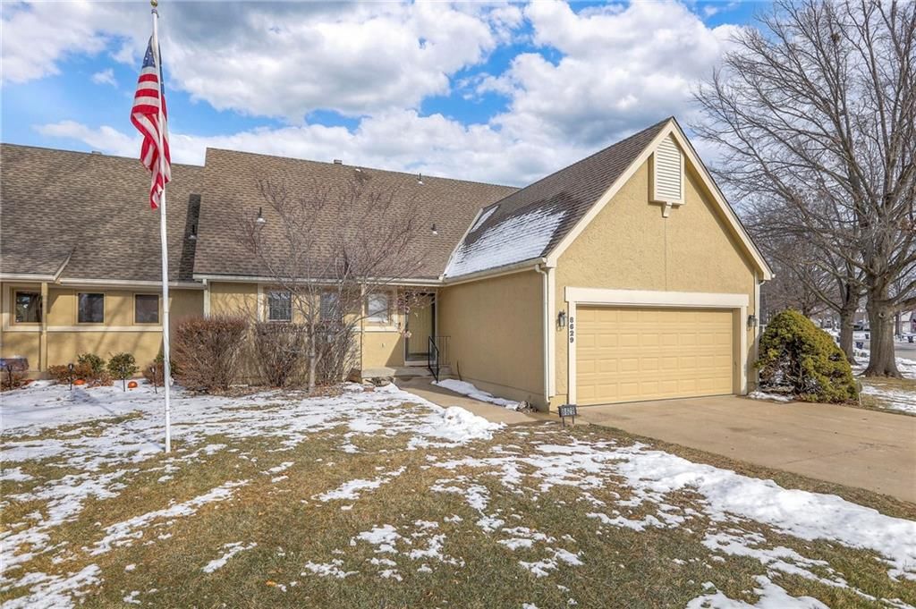 Photo of 8629 Crysler Avenue, Kansas City, MO 64138 (MLS # 2597948)