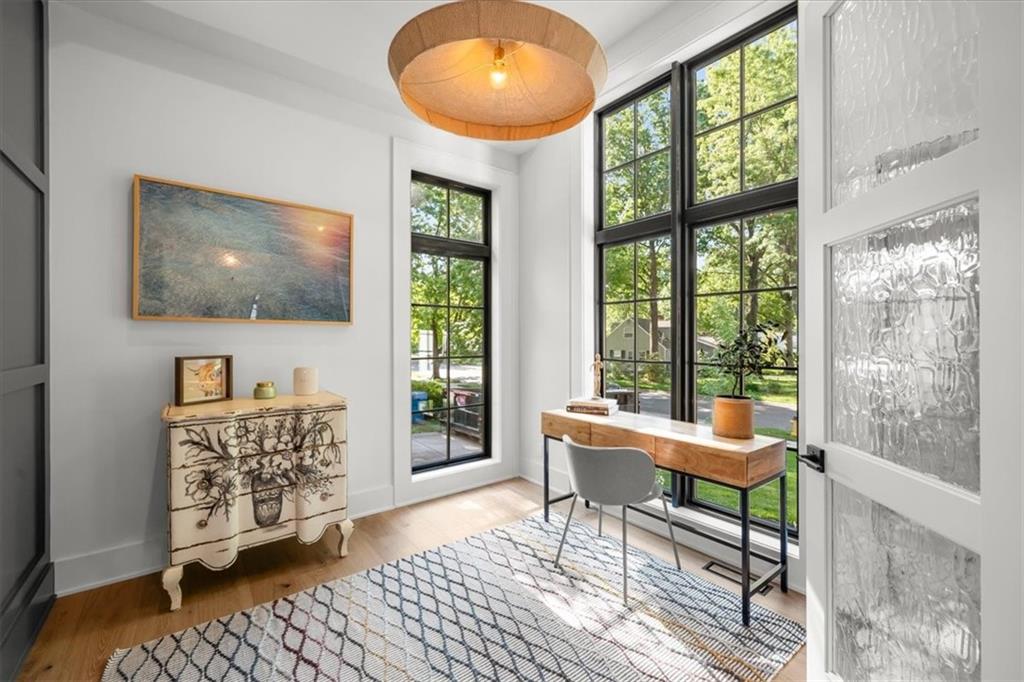 5216 W 73rd Street