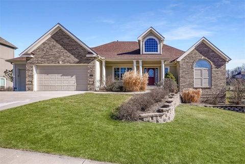 10105 NW River Hills Drive, Parkville, MO 64152 - MLS#: 2600848