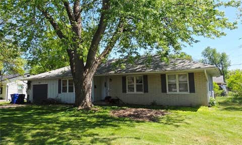 Photo of 2517 Southwest Boulevard, Sedalia, MO 65301 (MLS # 2627578)
