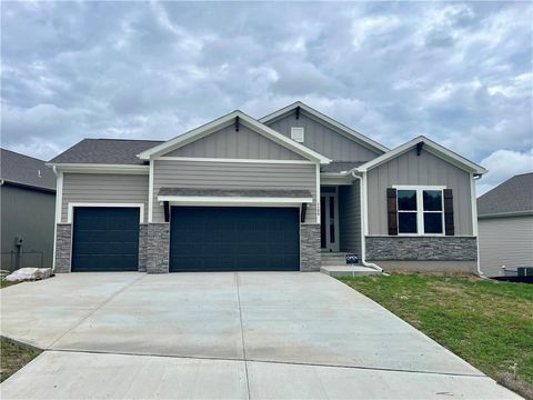 1128 SW Whitby Drive, Lee\'s Summit, MO 64083 - MLS#: 2527244