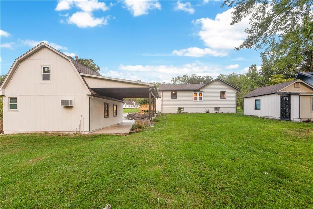 2712 S Sante Fe Road