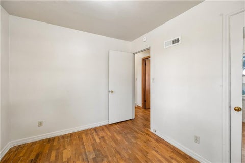 Tiny photo for 1024 Orchard Avenue, Liberty, MO 64068 (MLS # 2645603)