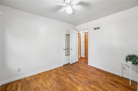 Tiny photo for 1024 Orchard Avenue, Liberty, MO 64068 (MLS # 2645603)