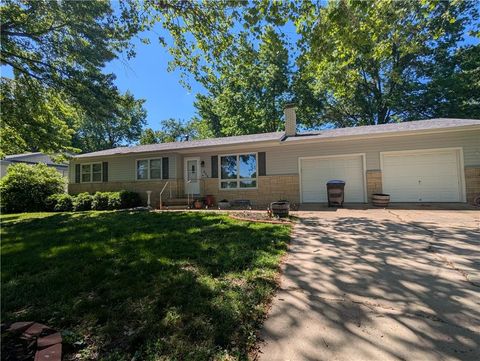 203 Pawnee Street Hiawatha KS 66434