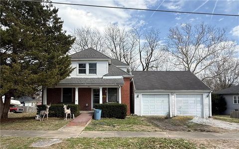 403 Chestnut Street, Richmond, MO 64085 - #: 2609554