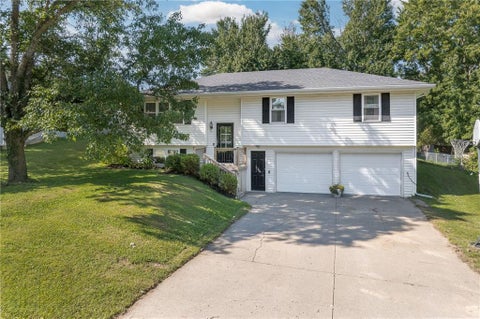 Photo of 6214 N 23rd Street Terrace, Country Club, MO 64505 (MLS # 2644591)