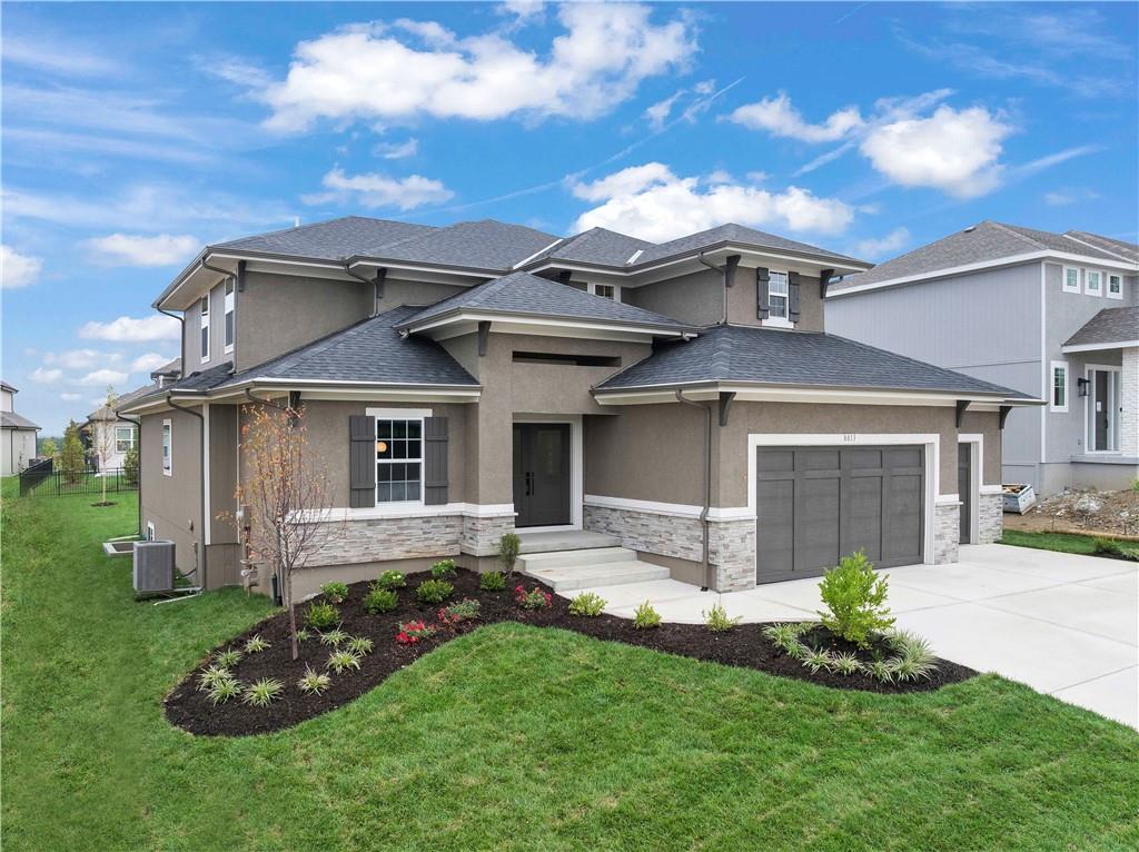 8013 Round Prairie Street