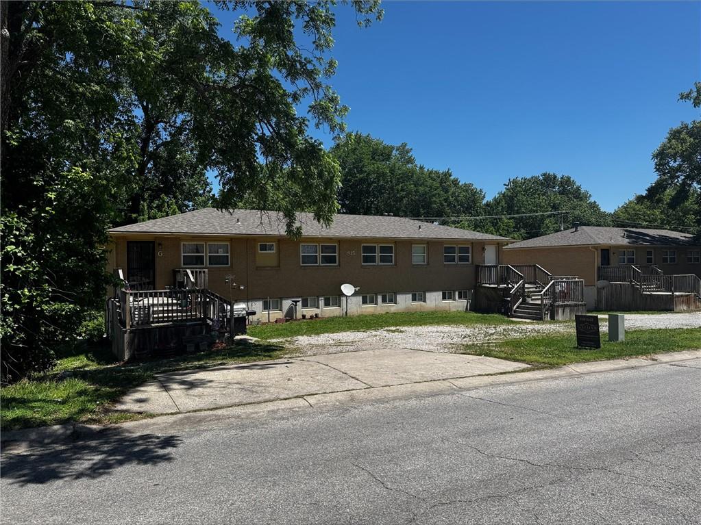 Photo 1 of 12 — 815 Broad Street, Warrensburg, MO 64093