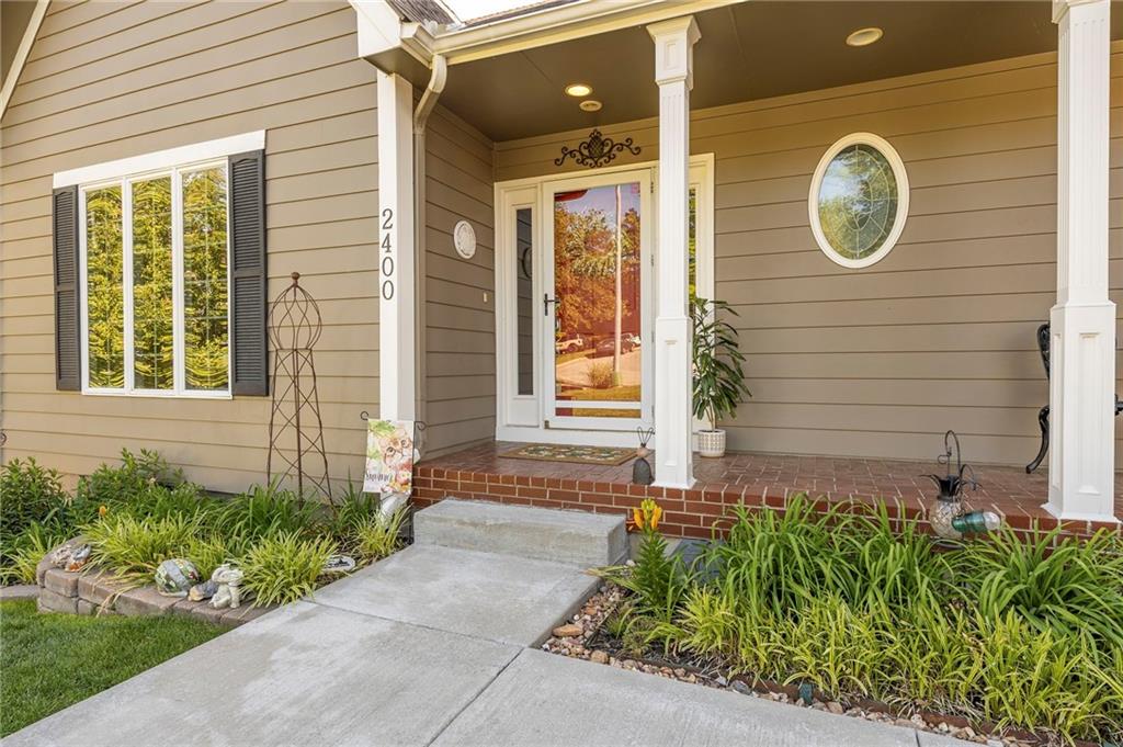 2400 SW Clear Creek Court
