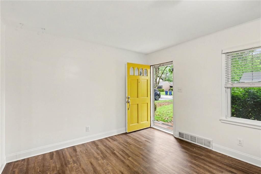 Photo of 5523 Beverly Avenue, Mission, KS 66202 (MLS # 2618686)
