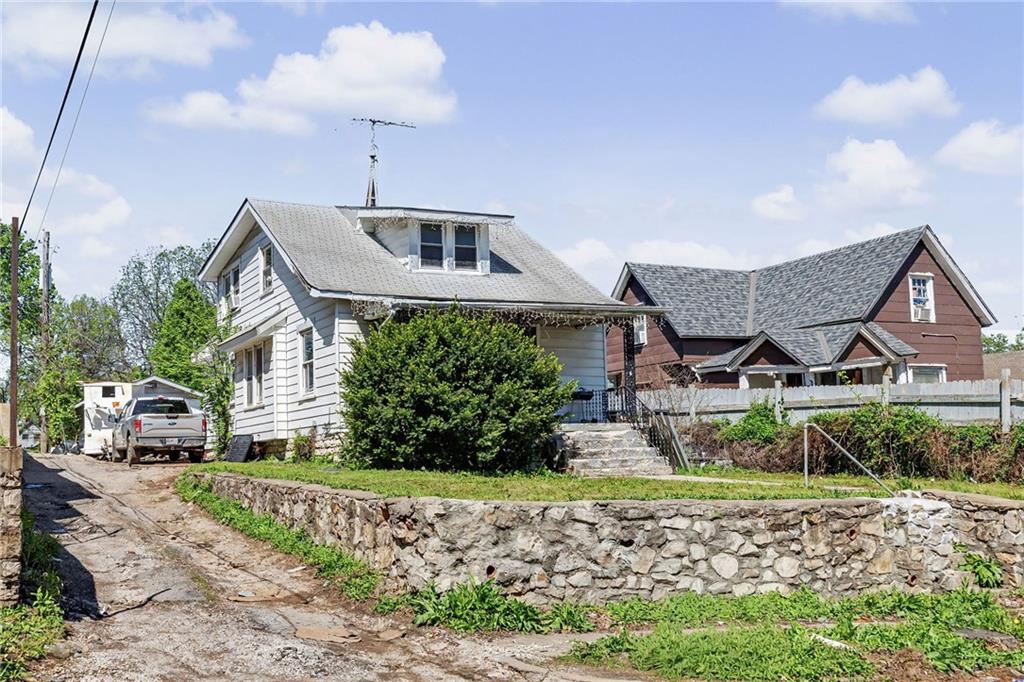 1612 Topping Avenue