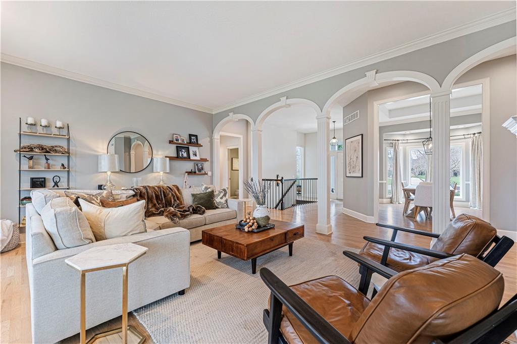 100 W Highland Ridge Circle