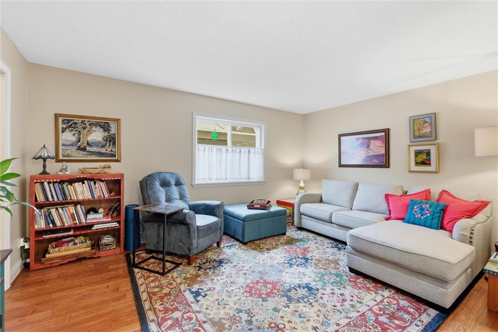 9573 Outlook Drive