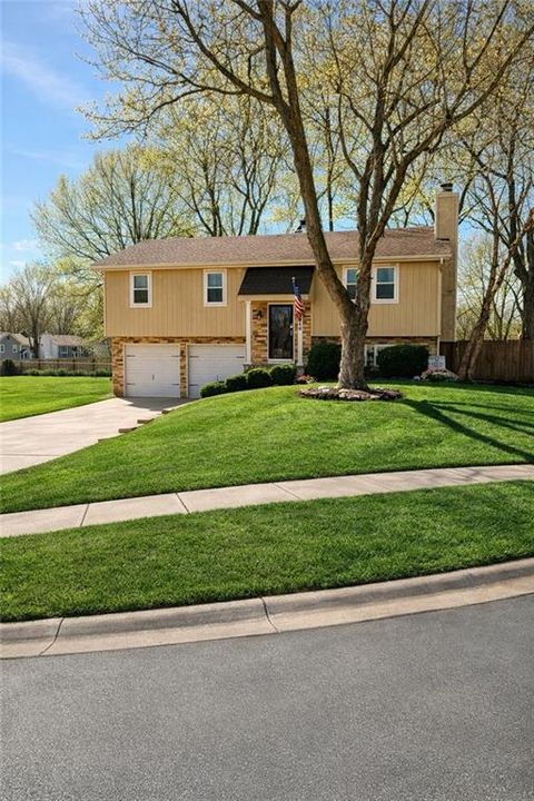 15210 Navaho Drive Olathe KS 66062