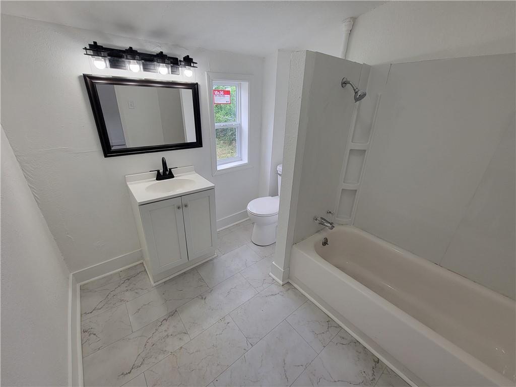 St Joseph, Missouri 64504, United States, 2 Bedrooms Bedrooms, ,1 BathroomBathrooms,Residential,Active,95021