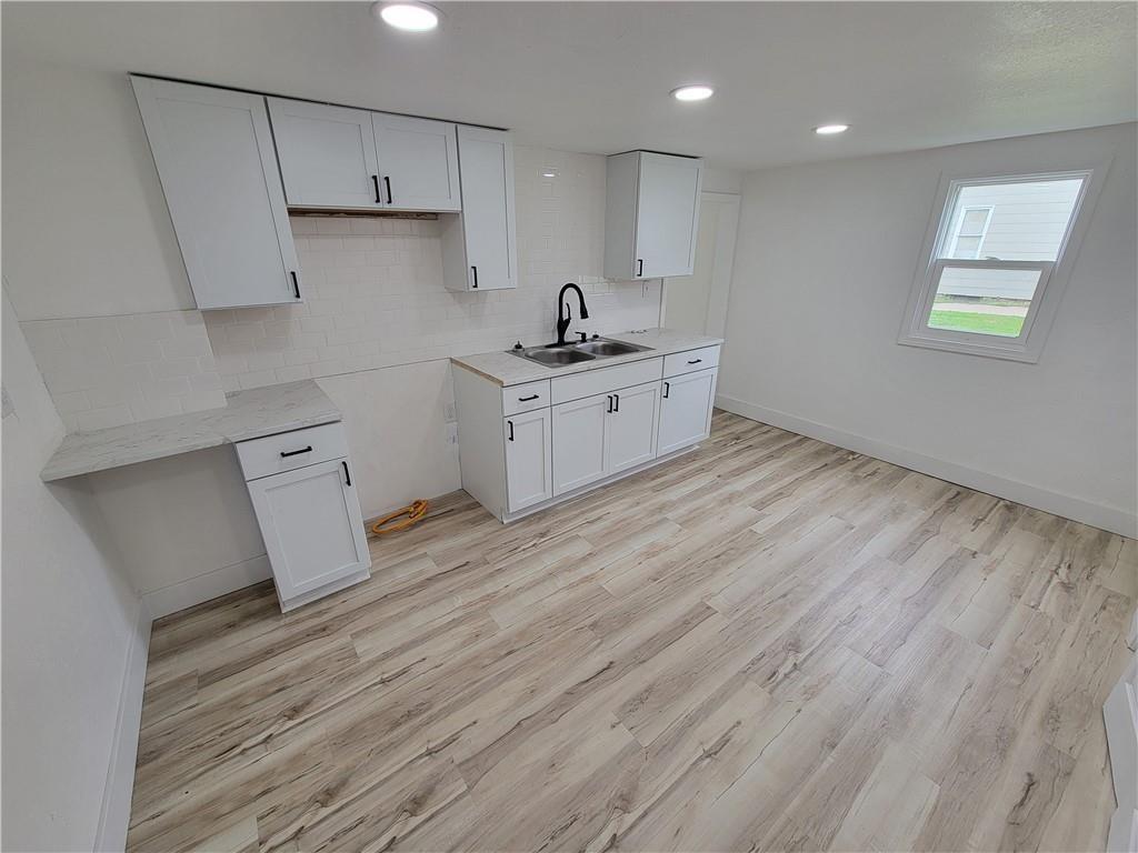 St Joseph, Missouri 64504, United States, 2 Bedrooms Bedrooms, ,1 BathroomBathrooms,Residential,Active,95021