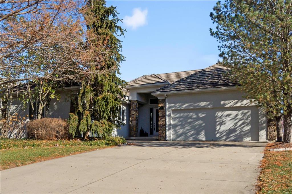 442 South Shore Drive