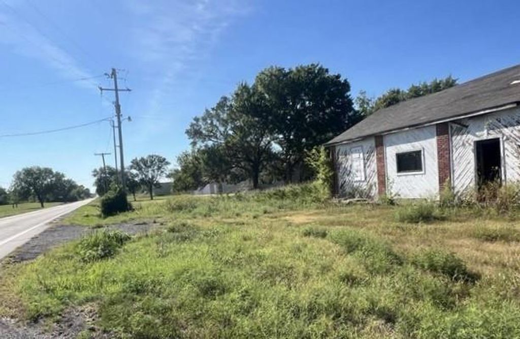 Photo of 222 Richardson Street, West Mineral, KS 66782 (MLS # 2596775)