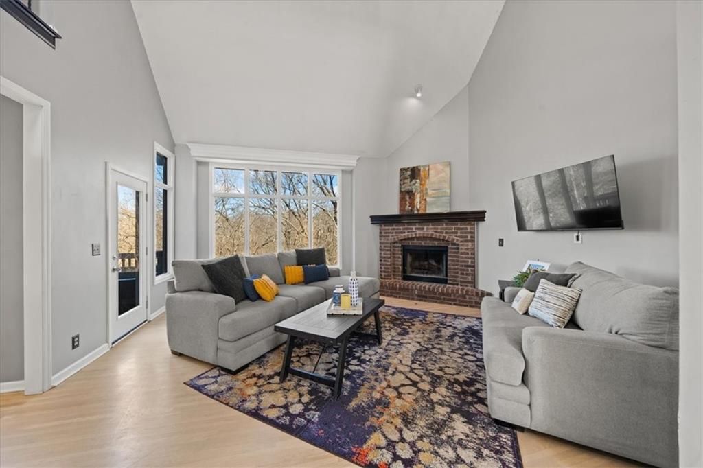 Photo of 32210 W 91 Street, De Soto, KS 66018 (MLS # 2606391)