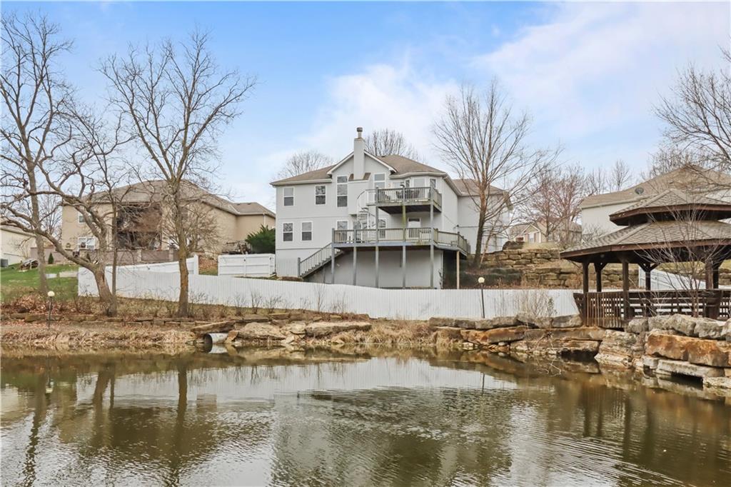 11142 Whispering Lane