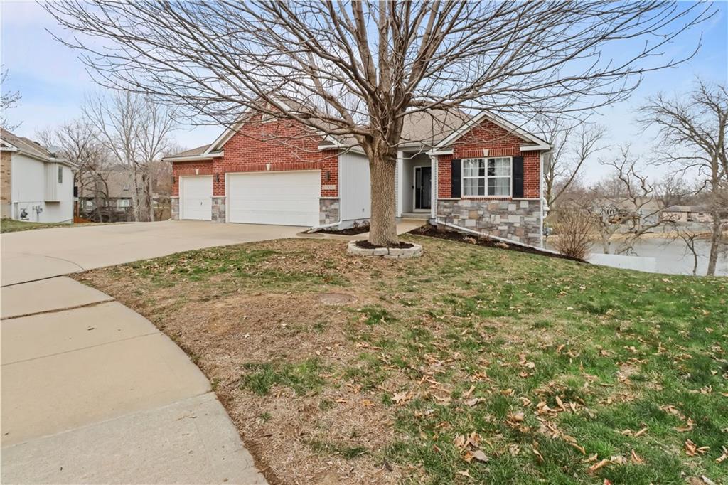 11142 Whispering Lane