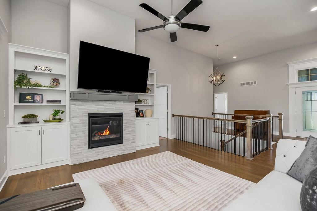 9831 Promenade Drive