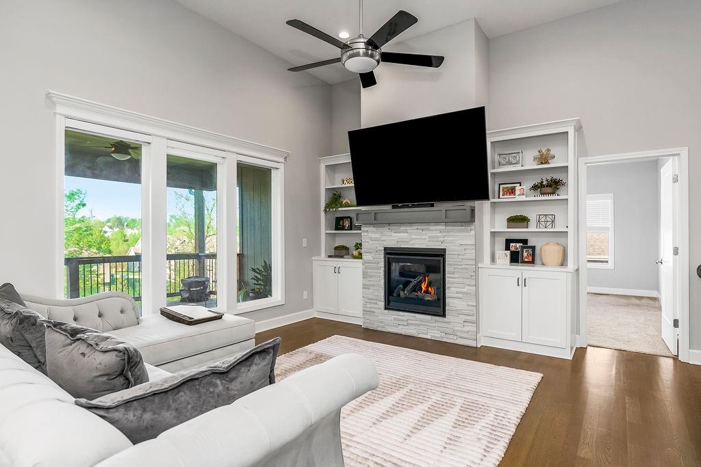 9831 Promenade Drive