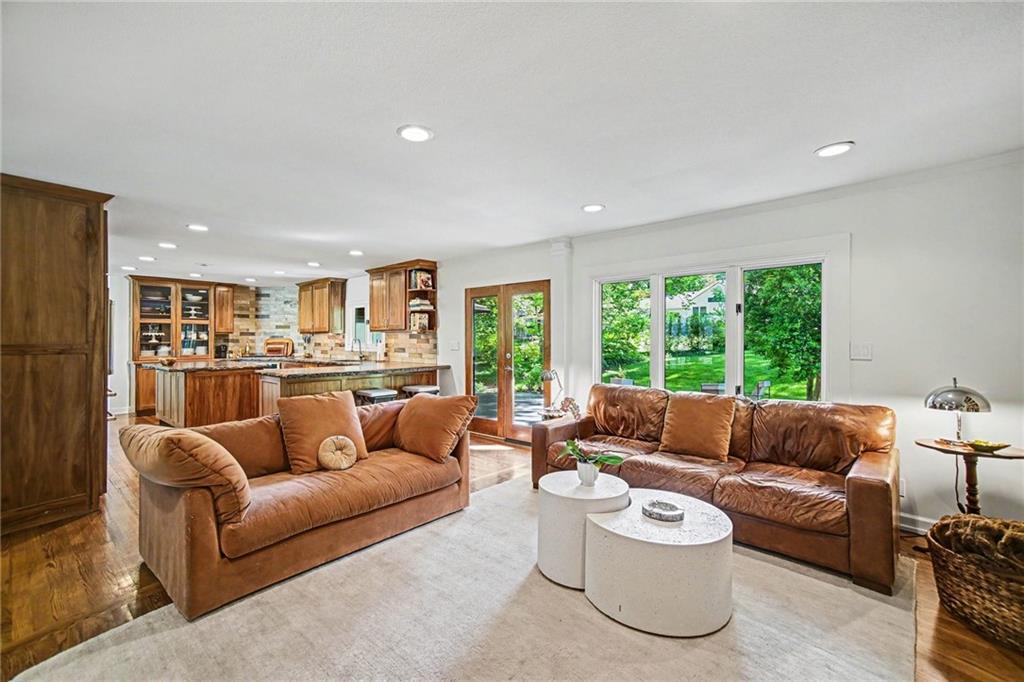 8500 Cherokee Lane