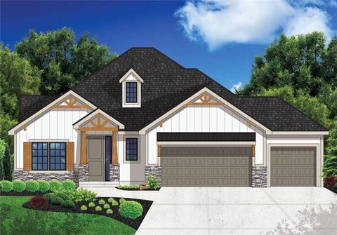 321 NW Earle Lane Lee's Summit MO 64081