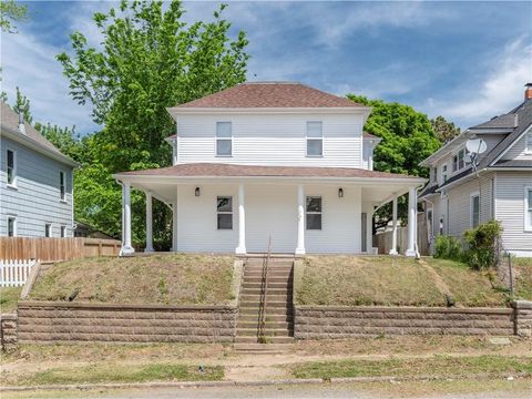 2513 Jules Street St Joseph MO 64501
