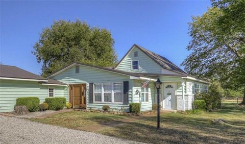 MLS: 2608658