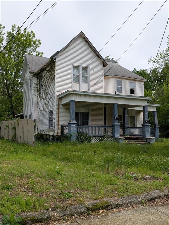 528 N Washington Street