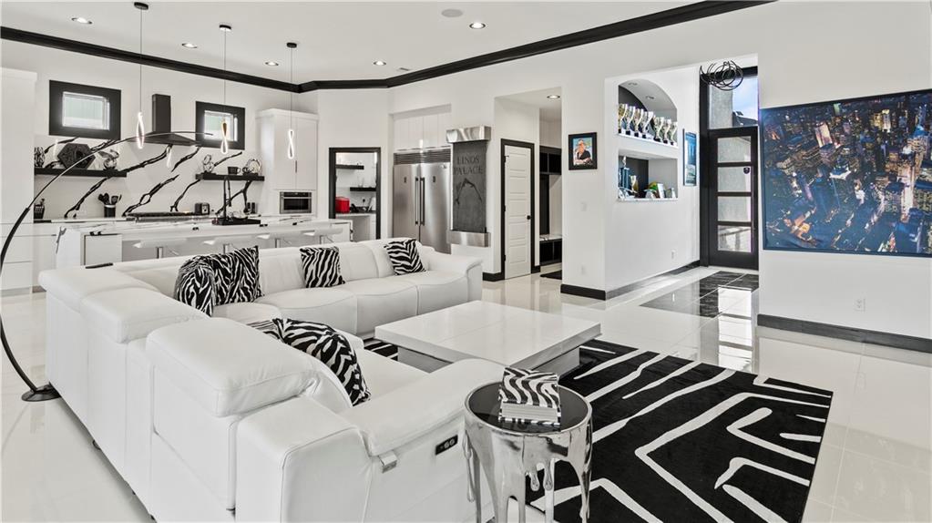 7130 Westgate Street