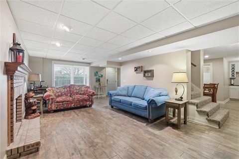 Tiny photo for 1100 Wellington Way, Liberty, MO 64068 (MLS # 2613571)