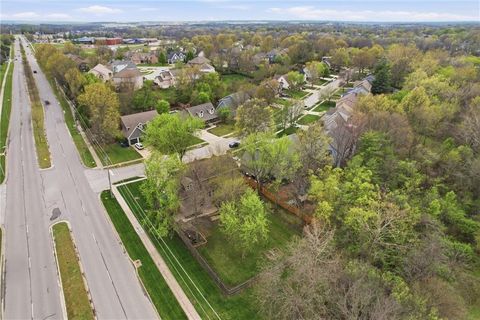 Tiny photo for 1100 Wellington Way, Liberty, MO 64068 (MLS # 2613571)