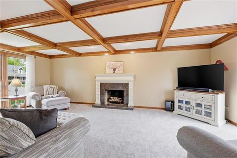 Tiny photo for 1100 Wellington Way, Liberty, MO 64068 (MLS # 2613571)