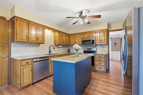 Tiny photo for 1100 Wellington Way, Liberty, MO 64068 (MLS # 2613571)