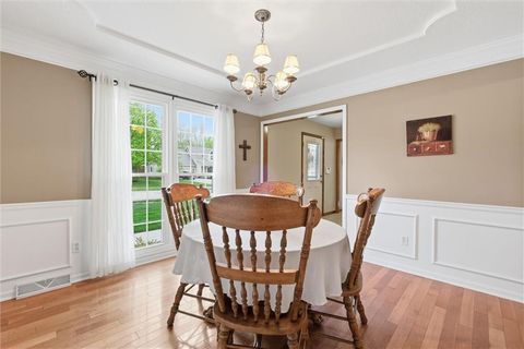 Tiny photo for 1100 Wellington Way, Liberty, MO 64068 (MLS # 2613571)