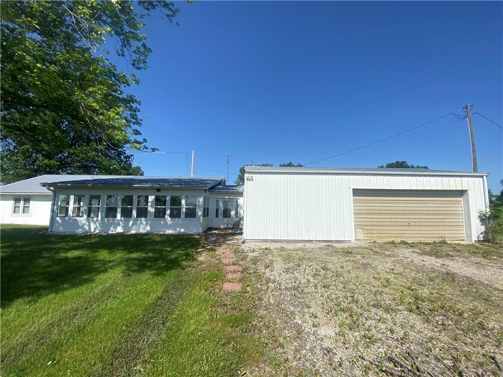 1445 NW 800 Road