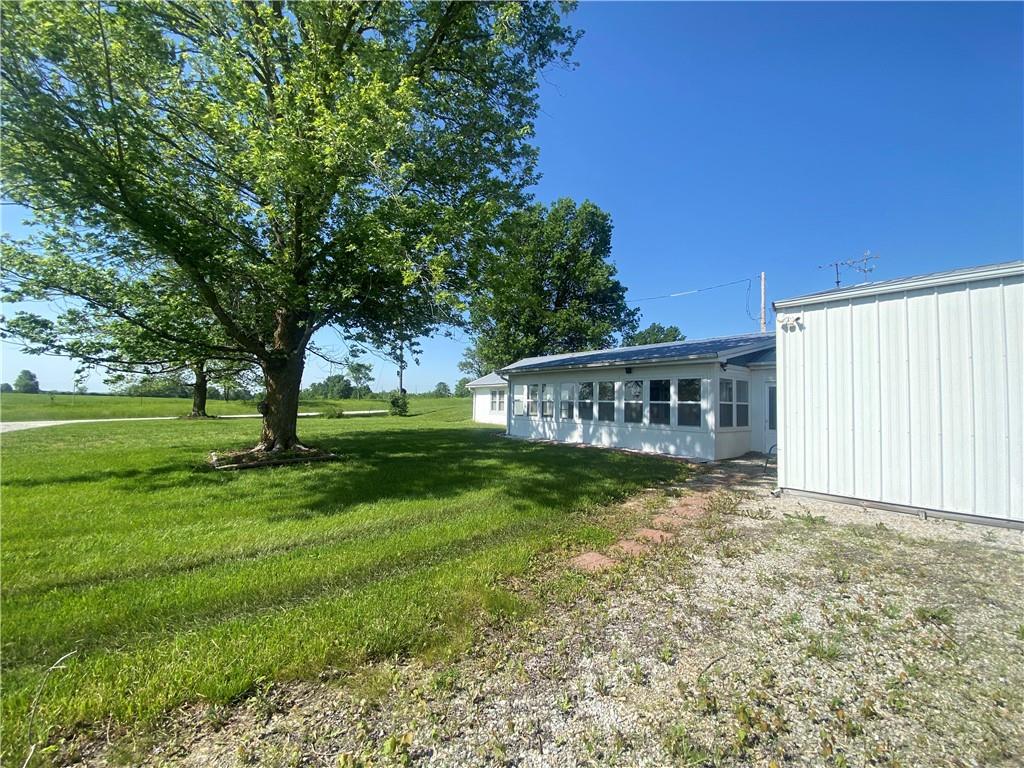 1445 NW 800 Road
