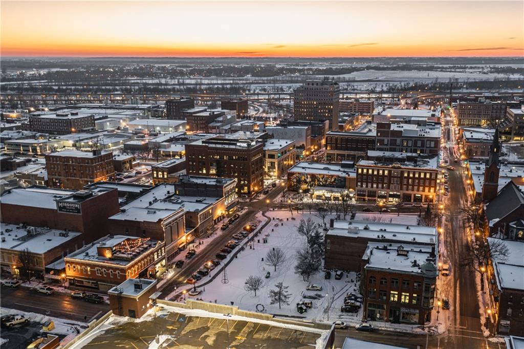 St Joseph, Missouri 64501, United States, ,Commercial,Pending,68383